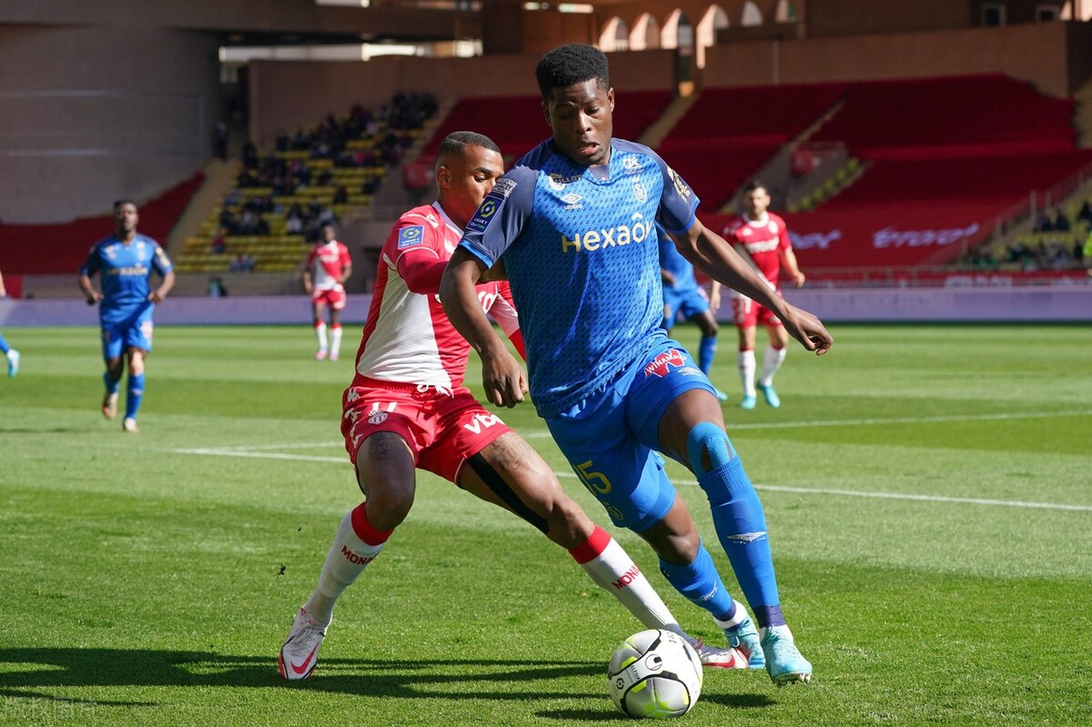 关于赛前圣安东尼奥马刺外线爆发——法甲节点到来，压力陡增，心理建设被强调的信息-开云