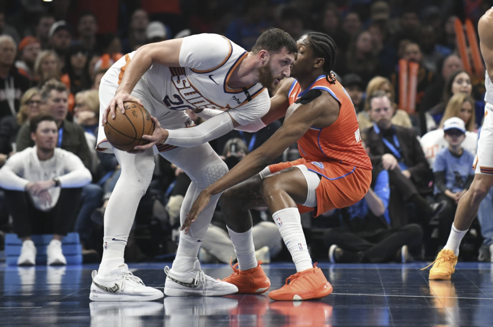 赛地聚焦:NBA常规赛加时末段热度飙升,圣安东尼奥马刺队长鼓劲,球迷炸锅,赛季目标并未改变的简单介绍-开云